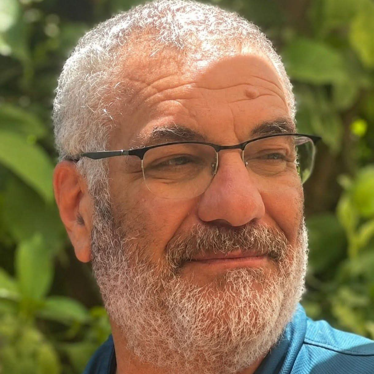 אורי קציר